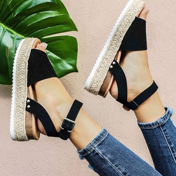 LADIES BEYOND CHIC ESPADRILLE PLATFORM SANDALS - Picture 5 of 8